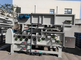 DY系列带式浓缩脱水机