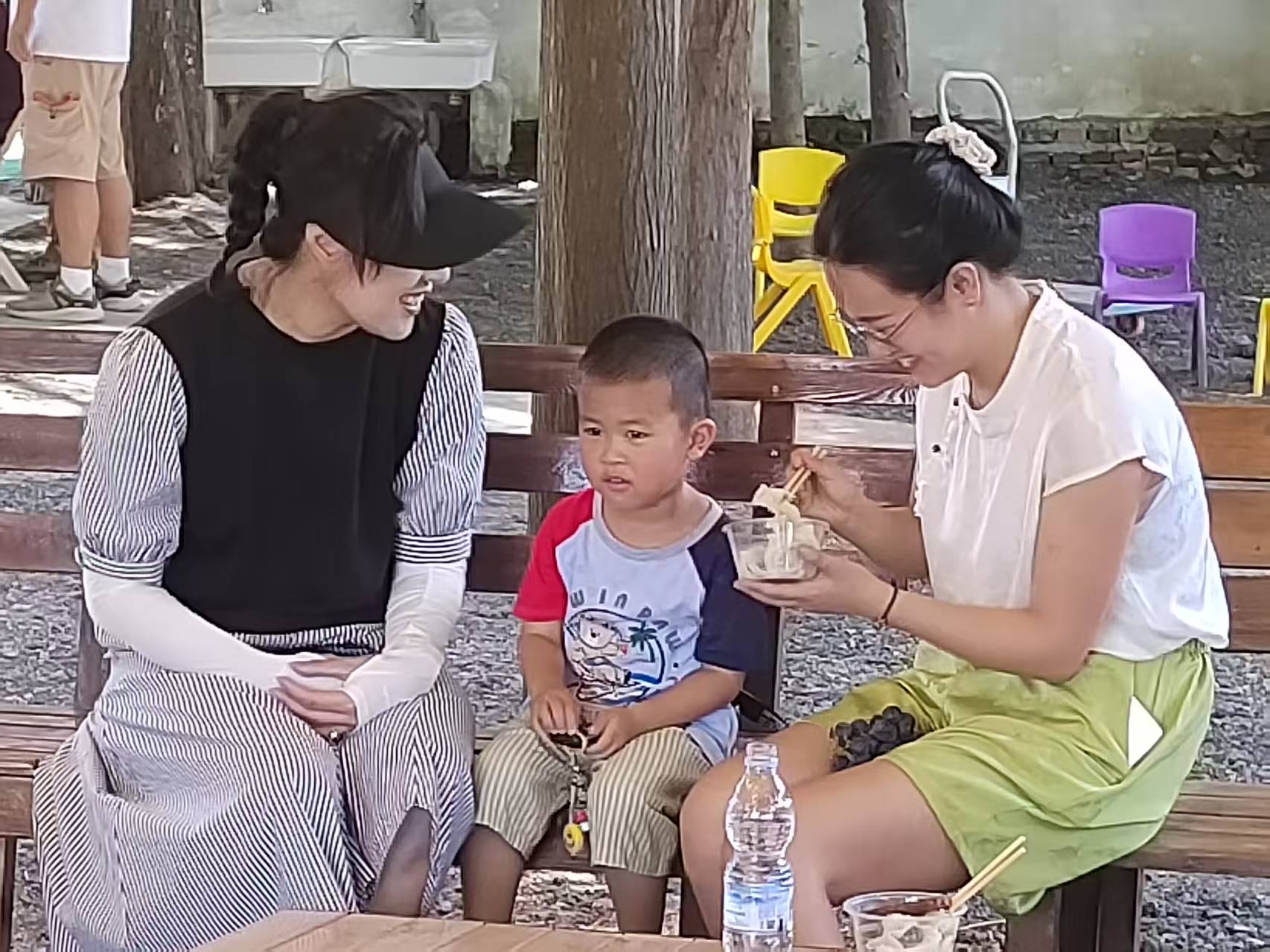 奥德农庄欢聚日：烟火、葡香、欢笑中的温情团建